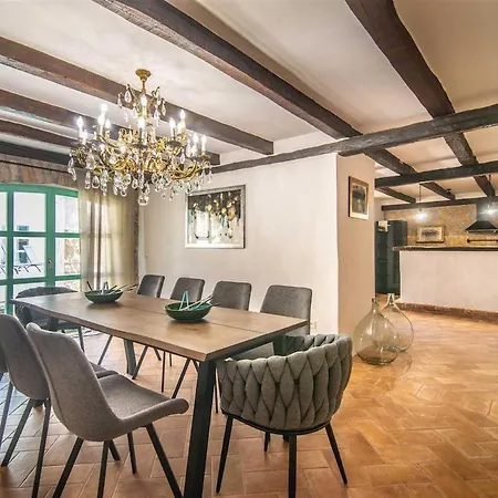 Villa La Premier By Kompas